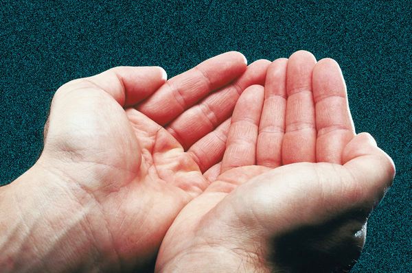parying hands
